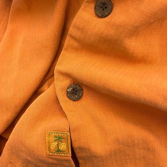 Tommy Bahama Men's Orange Textured 100% Silk Short Sleeve Button Up Shirt Medium - Picture 12 of 12